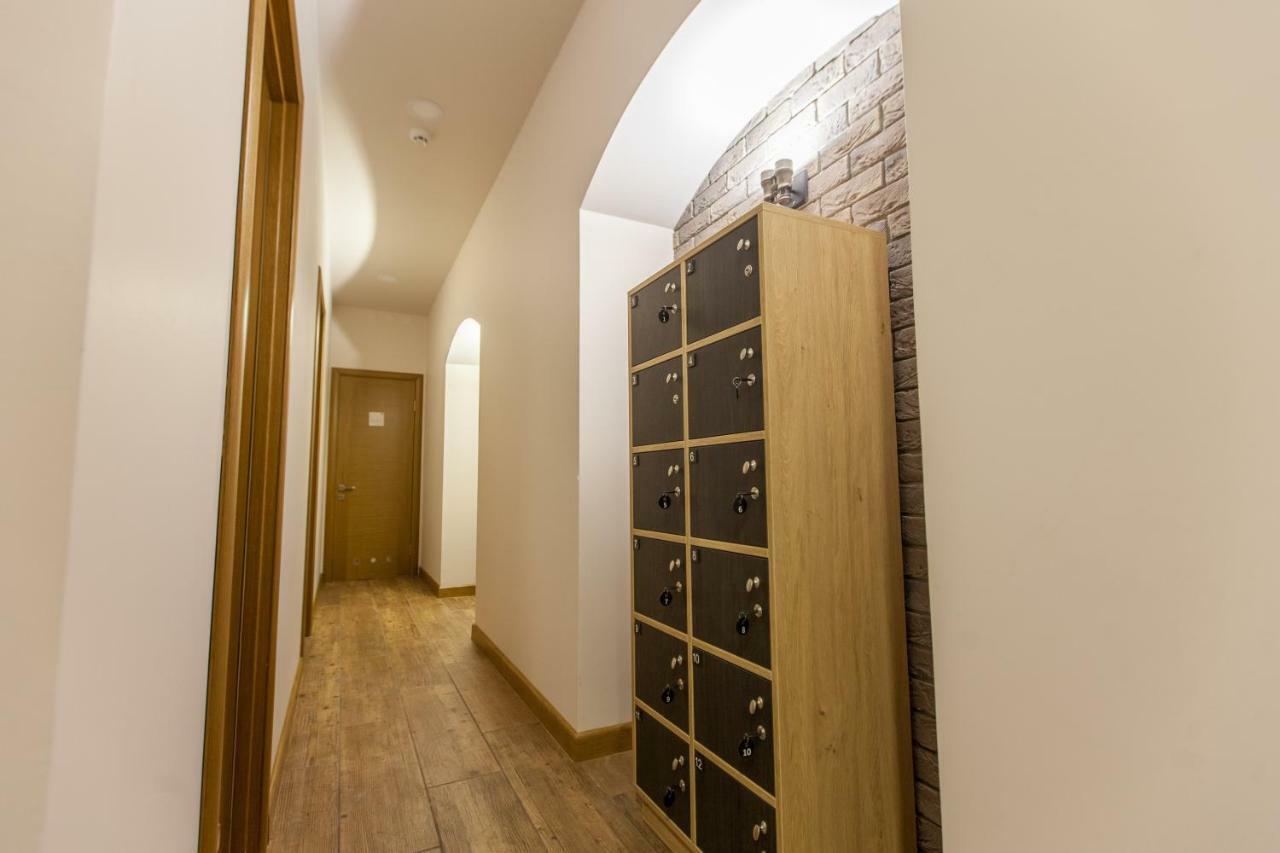 Nap & Rest Hostel Kiev Exterior photo